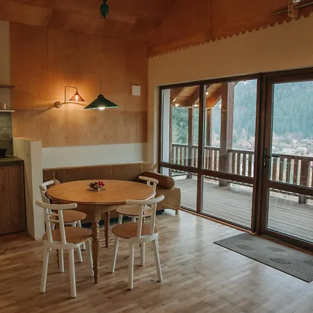 ліснів Hébergement de vacances