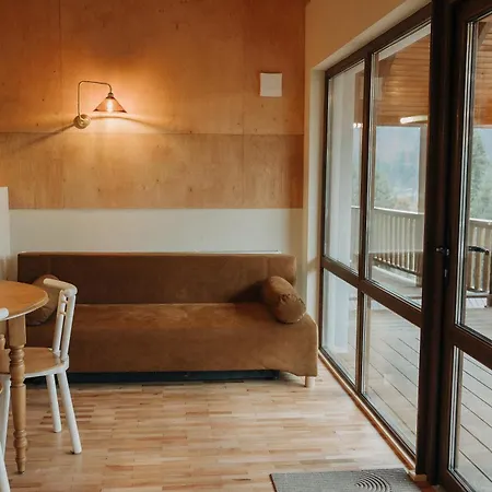 Hébergement de vacances ліснів