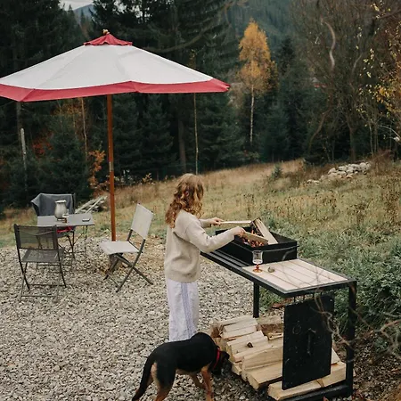 Hébergement de vacances ліснів Tatariv